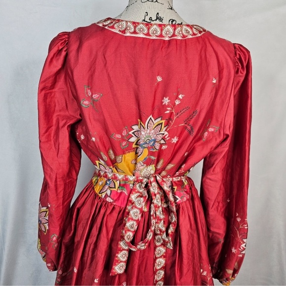 Emma red dress 12 - Picture 4 of 5